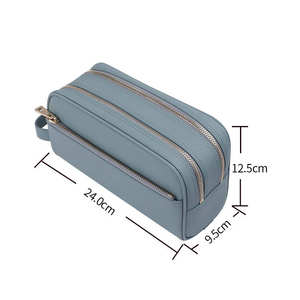 Trousse de toilette vintage personnalisée en toile cirée et cuir pour homme, trousse de rasage et de rangement pour cosmétiques, en vente - Product Image 6