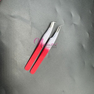 Pinzas de extensión de pestañas con punta pulida recubierta de polvo blanco rojo de dos tonos Etiqueta personalizada Agarre fuerte Acero inoxidable Todo ángulo - Product Image 5