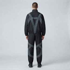 Ensemble de survêtement coupe-vent en nylon léger pour homme DCY 2026, style streetwear, vente en gros OEM - Product Image 6