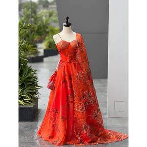 Séquence brodée travail tenue de soirée Lehenga Choli robes de bal - Product Image 1