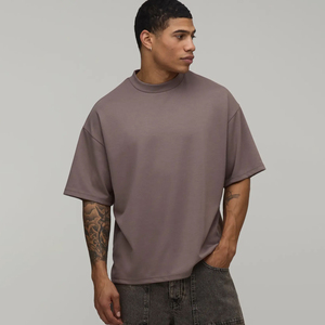 เสื้อยืดสตรีทแวร์ทรงโอเวอร์ไซส์ผ้าฝ้าย 100% สำหรับผู้ชาย ผลิตตามสั่ง (OEM) เนื้อผ้าหนา แห้งเร็ว ระบายอากาศได้ดี เป็นมิตรต่อสิ่งแวดล้อม - Product Image 1