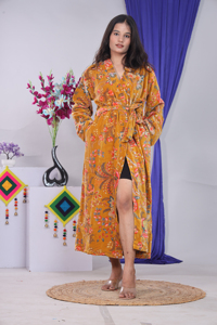 Bata floral de terciopelo para mujer, de longitud completa, manga larga, cuello en V, cierre con cordón, suave y cómoda para otoño - Product Image 2