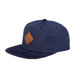 Casquette de baseball en tissu doux de haute qualité pour l'été, personnalisable, 5 panneaux, avec patch en cuir, pour unisexe, vente en gros ODM OEM - Product Image 2