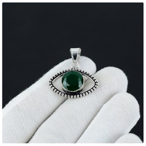 Wholesale Natural Emerald Pendant 925 Sterling Silver Handmade Gemstone Luxury <b>Necklace</b> <b>Chains</b> Unisex Fine Jewelry Micro Insert - Product Image 1