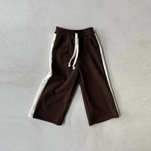 Pantalons pour garçons, coton premium, coupe classique confortable, décontractés, pour tous les jours, école et activités de plein air, fabrication au Bangladesh. - Product Image 4