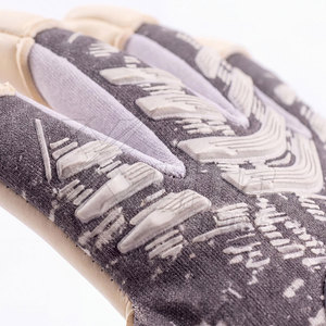 Gants de gardien de but professionnels en caoutchouc respirant avec paume en latex pour une meilleure adhérence, conception à doigts complets et sangle de poignet réglable pour le football - Product Image 6