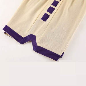Ventes chaudes, uniformes de basket-ball confortables, de haute qualité, respirants, 100% polyester, design personnalisé, logo personnalisé, unisexe, toutes saisons - Product Image 3