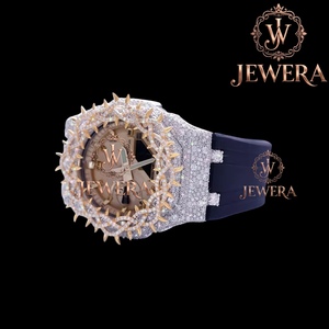 Reloj de Diamantes de Imitación Moissanite de Calidad de Exportación para Fiestas, Desfiles de Moda y Bodas, Disponible a un Precio Razonable - Product Image 2