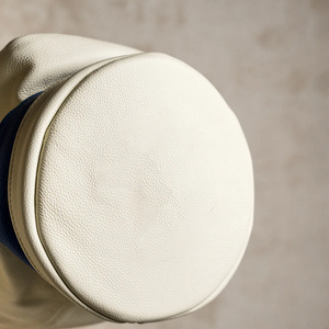 Wholesale Best Design Leather <b>Golf</b> Bags Lightweight Solid Color High Quality Leather <b>Golf</b> Bags With OEM Service - Product Image 4