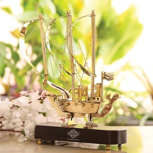 งานประติมากรรมเรือทองเหลืองขายดีที่สุด งานแฮนด์เมดแบบดั้งเดิม ของตกแต่งบนโต๊ะสำหรับห้องนั่งเล่น - Product Image 5