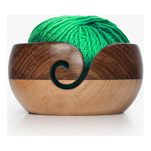 Cuenco clásico de madera para hilo que permite que el rollo de hilo se deslice libremente, reduce la fricción y mantiene los proyectos ordenados desde el punto de inicio hasta el punto de terminación. - Product Image 1