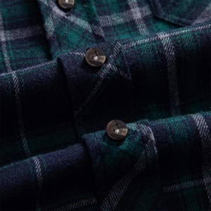 Chemises boutonnées pour hommes, prix raisonnable, tissu tricoté respirant, design avec poche sur le devant, chemises à carreaux pour hommes - Product Image 4