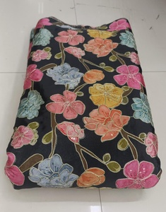 Tela Crepe con Estampado Posicional, Material de Lujo para Sarees y Vestidos Tradicionales de Mujer, Venta al Por Mayor, 65 GSM, Ancho 44 - Product Image 5