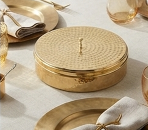 Caja de almacenamiento redonda de metal con acabado dorado martillado, estilo vintage hecho a mano, para decoración del hogar y almacenamiento de artículos diversos. - Product Image 4