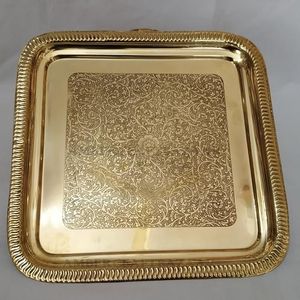 Plateau de service décoratif en métal plaqué pour hôtels, mariages, traiteurs, fournisseur en gros, fabricant, exportateur Inde - Product Image 3