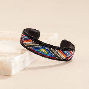 Diadema de cuentas hecha a mano a la moda para peinados de boda y fiesta a precio económico - Product Image 6