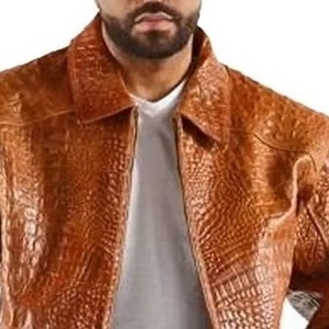Chaqueta de mezclilla de cuero repujado Alli Gator única, con cremallera, para invierno, que combina moda, artesanía y comodidad para un lujo informal. - Product Image 4