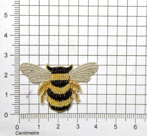 Patchs brodés Abeille Dorée thermocollants pour vêtements et accessoires - Product Image 3