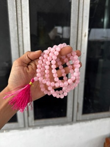 Collar Mala de Cuarzo Rosa Pulido con Cuentas, 108 Cuentas de Cristal Rosa con Borla para Meditación, Yoga, Feng Shui, RAIS AGATE Gujarat - Product Image 4