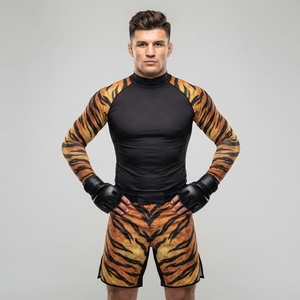 Ensemble Rashguard et Short de Combat MMA Personnalisé de Haute Qualité pour Hommes et Femmes – Idéal pour l'Entraînement Sportif - Product Image 5