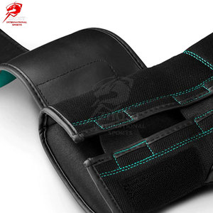 Guantes de boxeo con forro súper suave para una excelente sensación en las manos, ropa de entrenamiento profesional para los mejores jugadores - Product Image 2