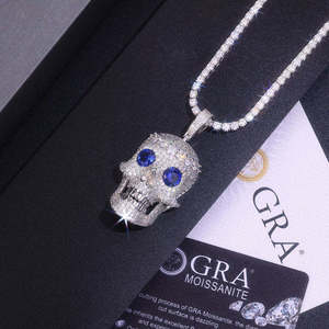 Collar con Colgante de Calavera de Plata 925 con Ojos de Circonio Azul, Joyería de Moda Hip Hop para Hombre - Product Image 2