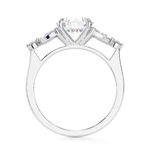 Anillo de compromiso y aniversario de oro blanco con 7 diamantes cultivados en laboratorio de corte redondo para mujer - Product Image 4