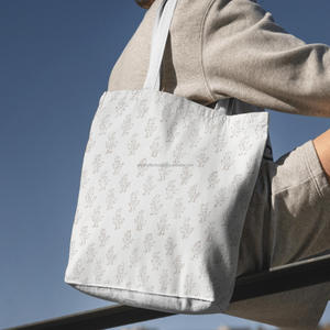 Sac à bandoulière en coton imprimé à la main en Inde, sac à bandoulière durable, mode féminine, logo personnalisé imprimé, sacs pour vêtements - Product Image 6