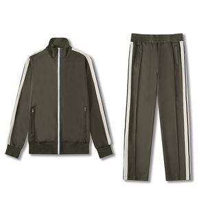 Ensemble de survêtement de sport d'hiver pour hommes, dernière collection, motif uni avec bande latérale rouge et noire, design imprimé grande taille, idéal pour la gym et le sport. - Product Image 2