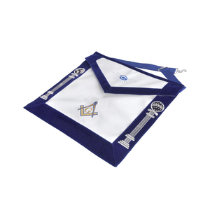 Tablier maçonnique artisanal en peau d'agneau blanche pour Loge Bleue, Régalia maçonnique de qualité supérieure, Tablier de Maître Maçon de Loge Bleue en cuir blanc avec bordure personnalisée bleue - Product Image 3