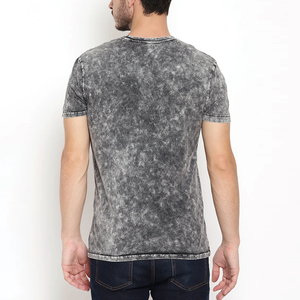 เสื้อยืดผู้ชายพรีเมียมวินเทจฟอกสี 100% ผ้าฝ้าย เป็นมิตรกับสิ่งแวดล้อม น้ำหนักเบา สไตล์สตรีทแวร์ ผลิตแบบ OEM จำนวนมาก - Product Image 2