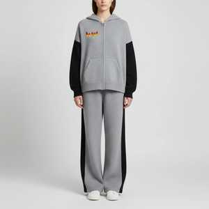 Ensemble de survêtement vintage pour femme en molleton épais, avec sweat à capuche zippé personnalisé, logo brodé, coupe inversée et effet délavé à l'acide - Product Image 4