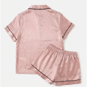 Ensemble de pyjama en satin pour femmes, manches longues, col rabattu, fermeture boutonnée, longueur intégrale, couleur unie, vêtements de nuit d'automne - Product Image 1