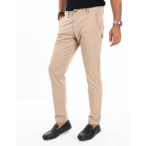 Jean en denim streetwear pour homme avec logo personnalisé, respirant, écologique, en coton lavé, coupe droite, taille mi-haute, tissu extensible - Product Image 3