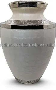 Vente chaude de haute qualité belle conception en laiton adulte urnes de crémation pour les cendres urnes faites à la main urnes funéraires - Product Image 4