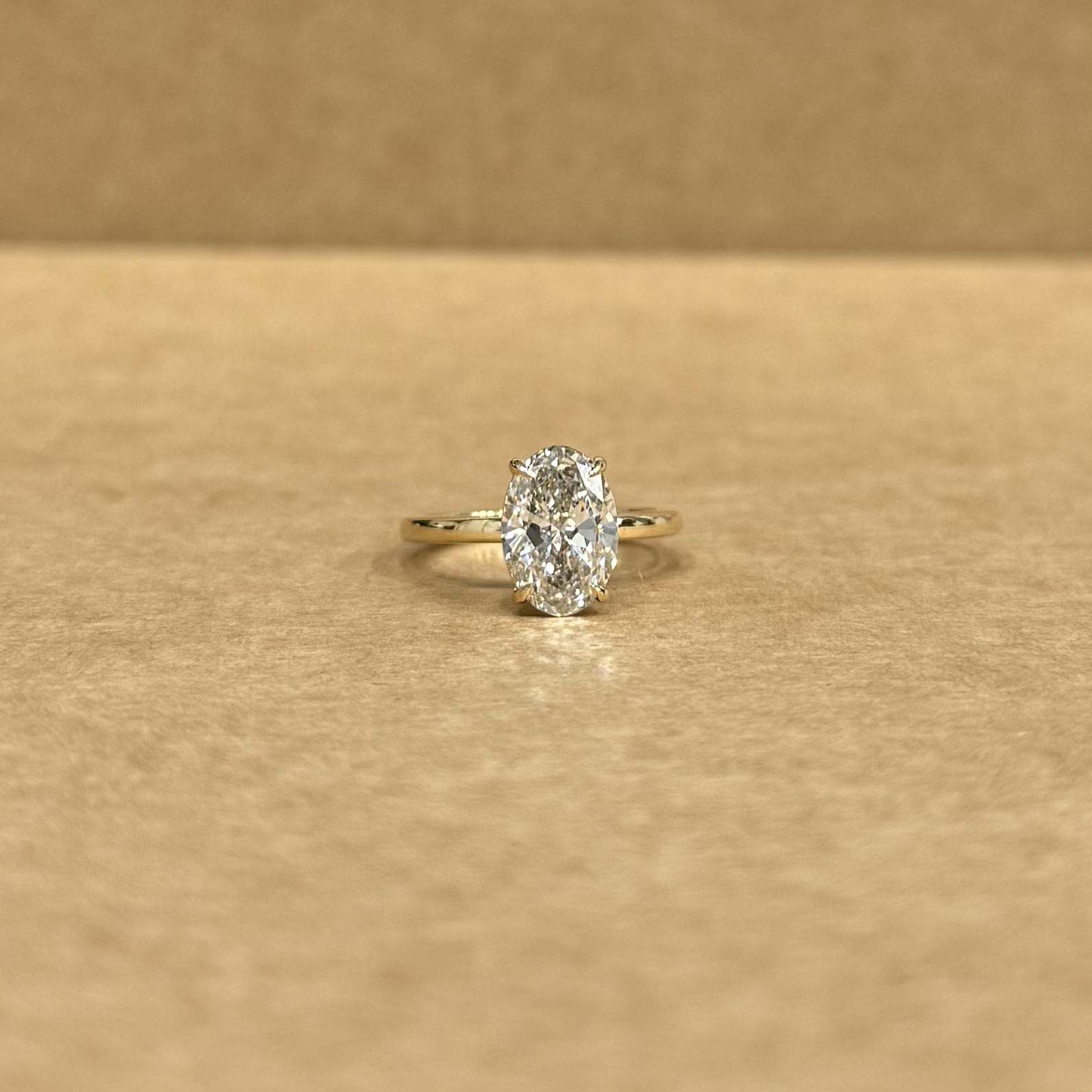 สีเหลือง