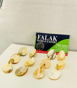 Accepter Design personnalisé Boucle d'oreille en corne de buffle Bijoux en corne de buffle de dernière conception Anneau d'oreille en corne de buffle Falak World Export - Product Image 1