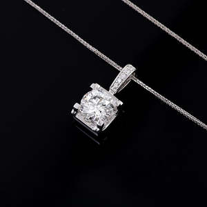 Colgante de Diamante Redondo Cultivado en Laboratorio con Certificación IGI en Oro, Oro Rosa, Oro Blanco o Plata, Color D-E-F, Claridad VVS-VS, con Cadena - Product Image 4