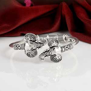 Meera jaipur vinayaki กำไลข้อมือ - Product Image 1