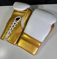 Nouveauté, vente en gros, ensemble de boxe de haute qualité en cuir véritable blanc et or, logo personnalisé, équipement de combat, ensemble de boxe CP-BHG-02
