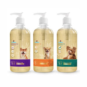 Champú de Fórmula Especial para Mascotas, Reparador, Reequilibrante y Relajante con Aceite Esencial para Piel Sensible, Botella de 450 ml - Product Image 1
