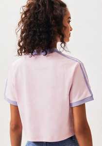 เสื้อยืดครอปสีชมพูสไตล์สปอร์ตสำหรับผู้หญิงสำหรับฤดูร้อน พร้อมแถบสีลาเวนเดอร์ คอกลม - Product Image 2
