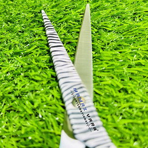 Ciseaux de barbier professionnels en acier véritable pour la coupe de cheveux en salon, ciseaux de coiffure de précision tranchants et durables - Product Image 5