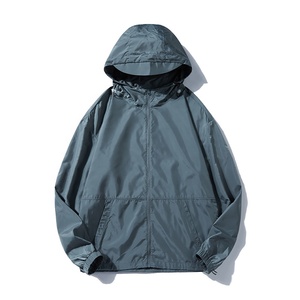 Windbreaker <b>Jackets</b> in Custom Design Stylish Outdoor Men Fashionable Top Quality Lightweight Shell Spring Outdoor Wear - Product Image 1