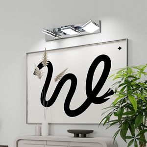 Applique murale moderne en chrome à LED pour salle de bain, 3 lumières, design élégant et minimaliste, économe en énergie et facile à installer - Product Image 2