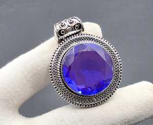 จี้แทนซาไนต์ทรงเหลี่ยมวินเทจสุดหรู เงินแท้ 925 สีน้ำเงินม่วง เครื่องประดับหมั้น ขนาด 4 ซม. ของขวัญสำหรับเธอ - Product Image 1
