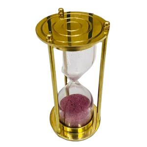 นาฬิกาทรายทองเหลืองชุบทอง 3.75 นิ้ว แบบ 3 มิติ พร้อมทรายสีชมพู |   ของตกแต่งงานวันเกิดลายกางเขนสไตล์เรียบง่ายสำหรับวางบนโต๊ะ - Product Image 1