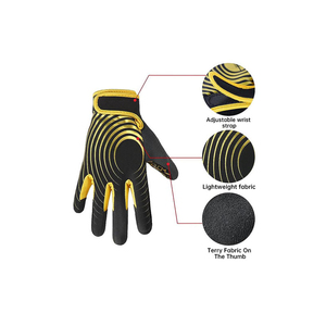 Guantes de Fútbol Americano Negros y Amarillos Antideslizantes Ligeros Ajustables con Cierre de Velcro Guantes Deportivos con Agarre para Fútbol Americano - Product Image 4