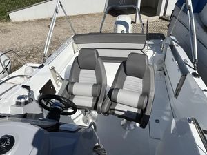 J-e-a-n-n-e-a-u C-A-P C-A-M-A-R-A-T 7.5 W-A S-E-R-I-E-2 - Product Image 4