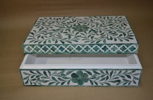 Boîte de rangement rectangulaire de luxe artisanale en os incrusté, hermétique, multifonctionnelle, pour bijoux, montres, accessoires, petite taille - Product Image 3